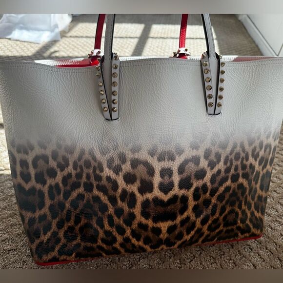 **RARE** AUTH CHRISTIAN LOUBOUTIN AMBRE LEOPARD TOTE BAG - Picture 13 of 15